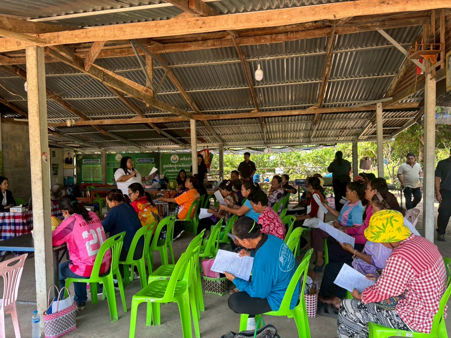 title - ศรม. วิทยากรบรรยายโครงการพัฒนาระบบการผลิตตามมาตรฐานโดยใช้ระบบการรับรองแบบกลุ่ม